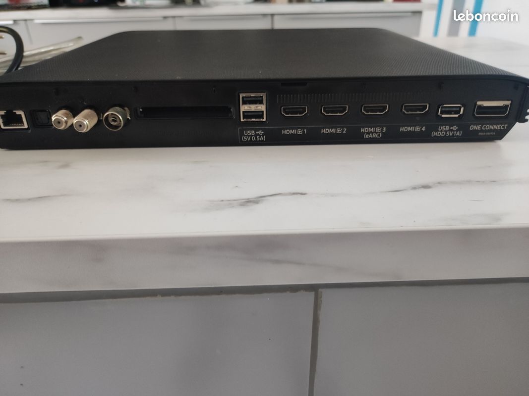Boîtier One Connect Box BN91-23243D SOC8001A 8K GQ/ QE65 QN800A Pour TV Samsung (image 4)