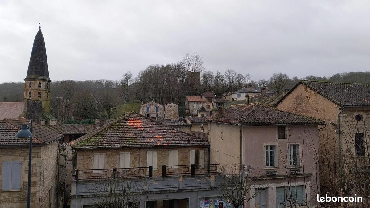 Maison 280 m² · à Caylus · 280 m² · 132 000 €