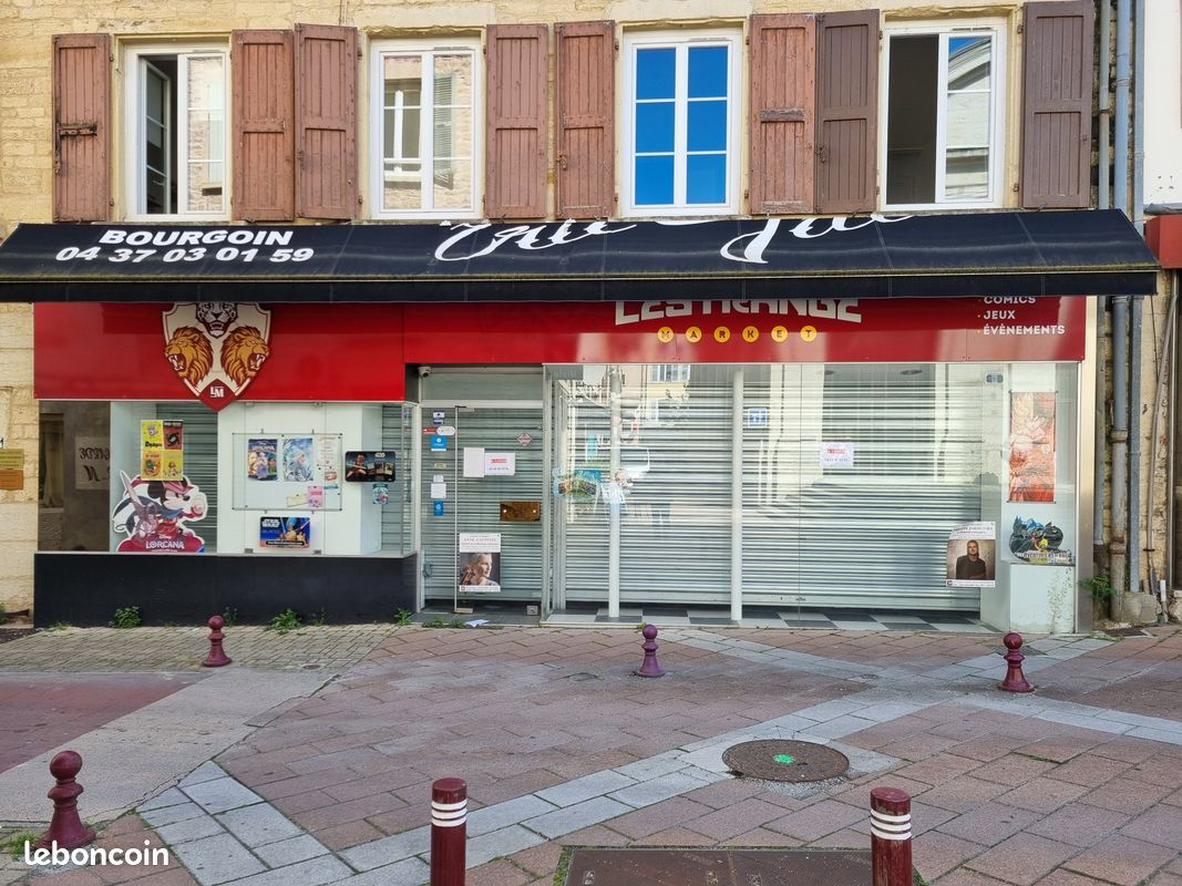 Local commercial 2 pièces 125 m² · à Bourgoin-Jallieu · 125 m² · 250 000 €
