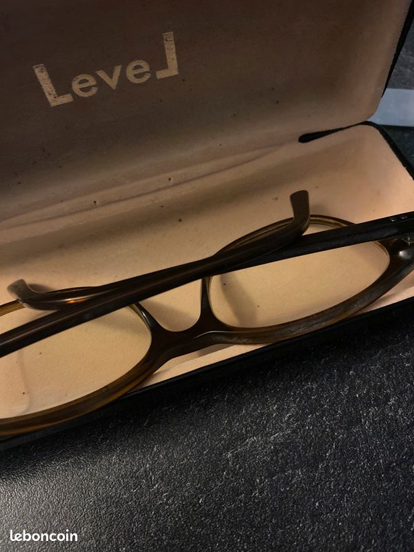 Lunette de vue (image 2)