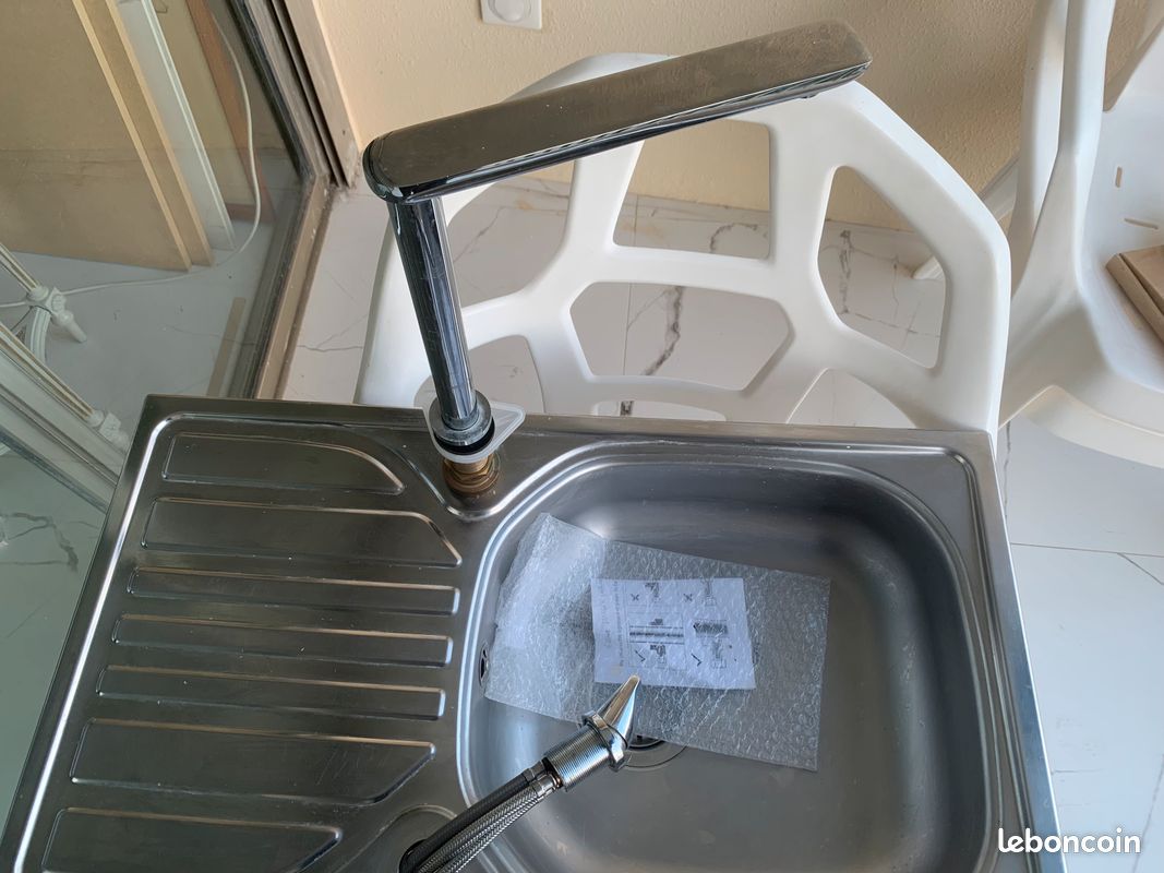 Evier inox et Mitigeur à bec haut rétractable (ensemble ou séparément) (image 3)