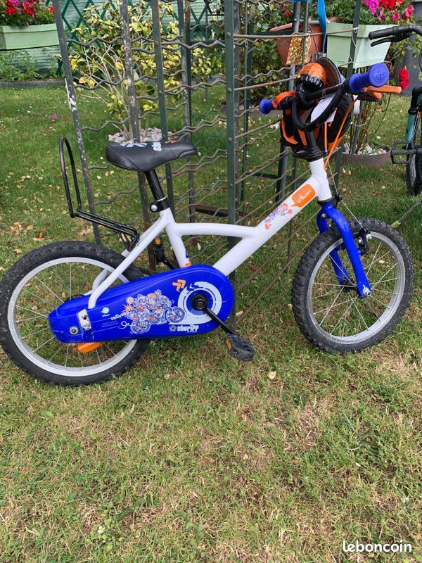 Vélo enfant bleu (image 1)