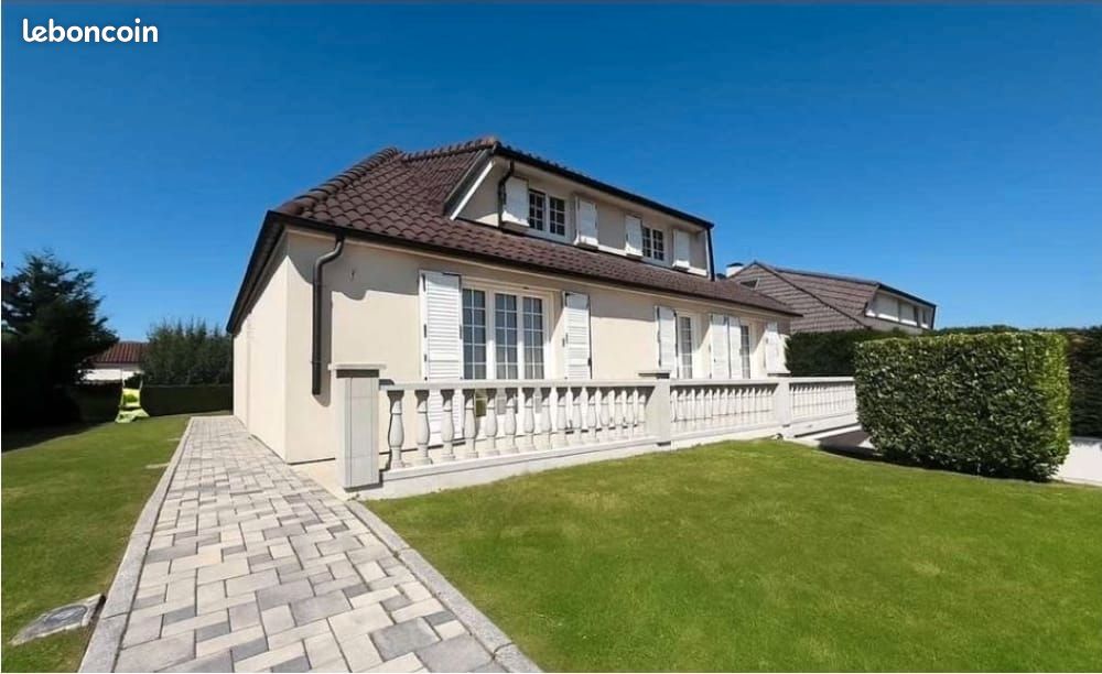Maison 7 pièces 170 m² · à Heillecourt · 170 m² · 429 000 €
