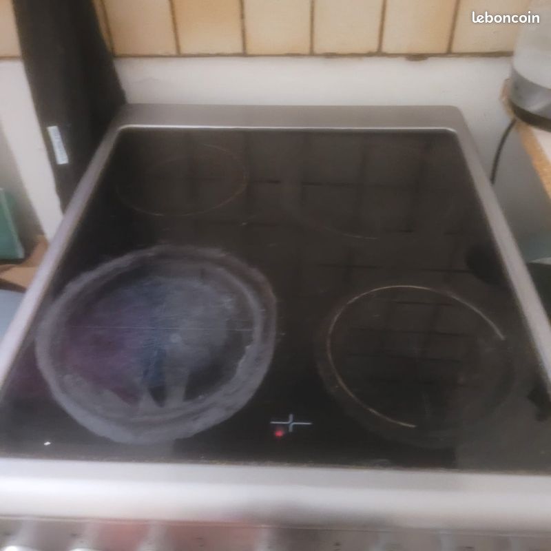 Cuisinière vitrocéramique électrique (image 3)