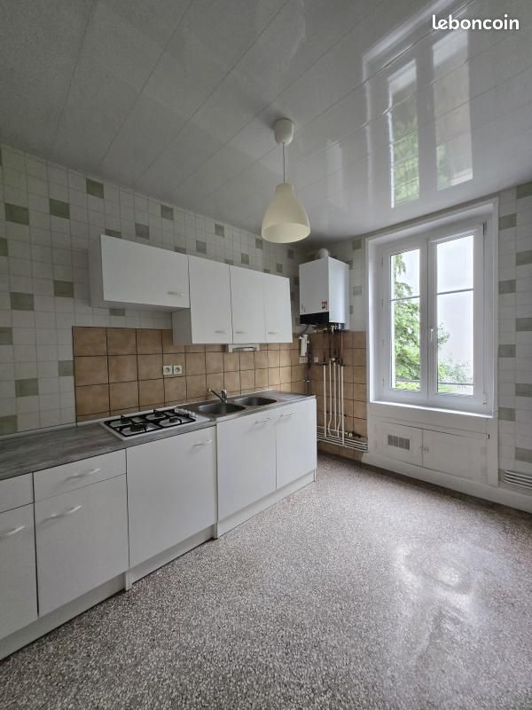Appartement 2 pièces 40 m² · à Vandoeuvre-lès-Nancy · 40 m² · 530 €