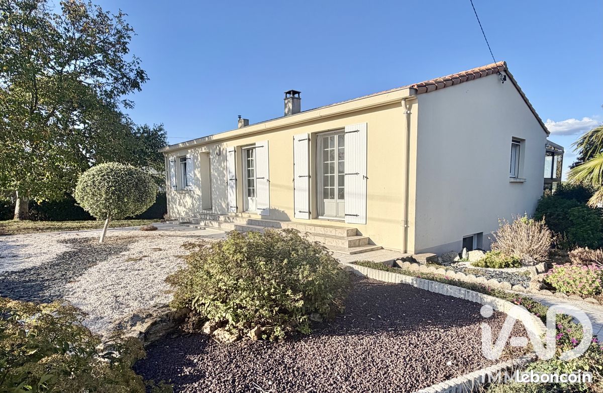 Maison 5 pièces 91 m² · à Montaigu-Vendée · 91 m² · 249 000 €