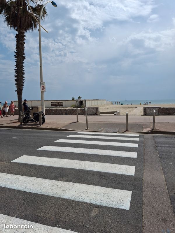 2 pièces, parking, 50m bord de mer (image 3)