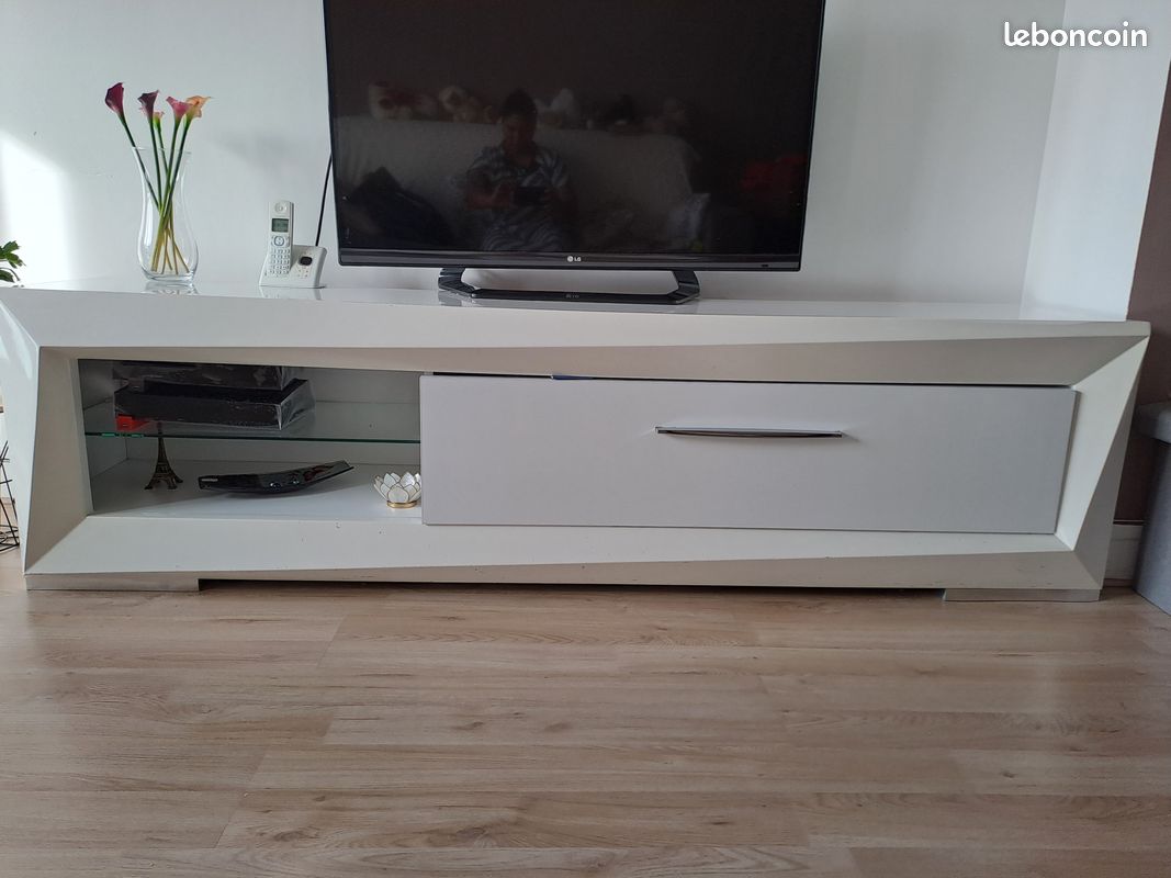 Meuble télé blanc laqué (image 2)