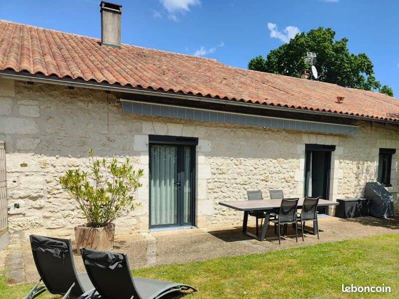 Maison 7 pièces 230 m² · à Brantôme en Périgord · 230 m² · 335 000 €