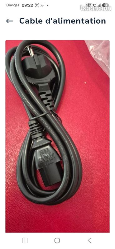 Gros lot de prises et cables divers (image 4)