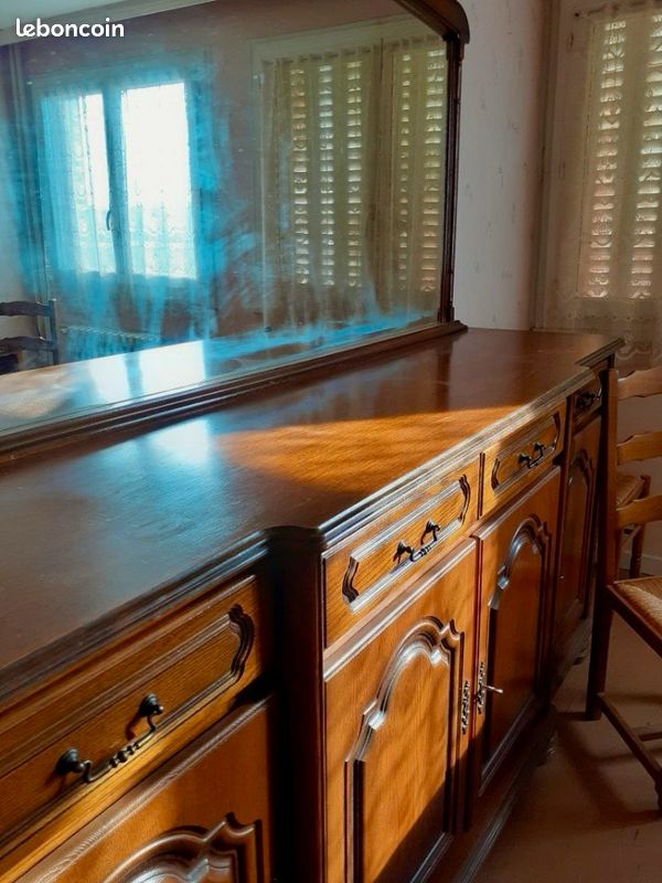Vend buffet, desserte, table et 4 chaises en chêne (image 2)