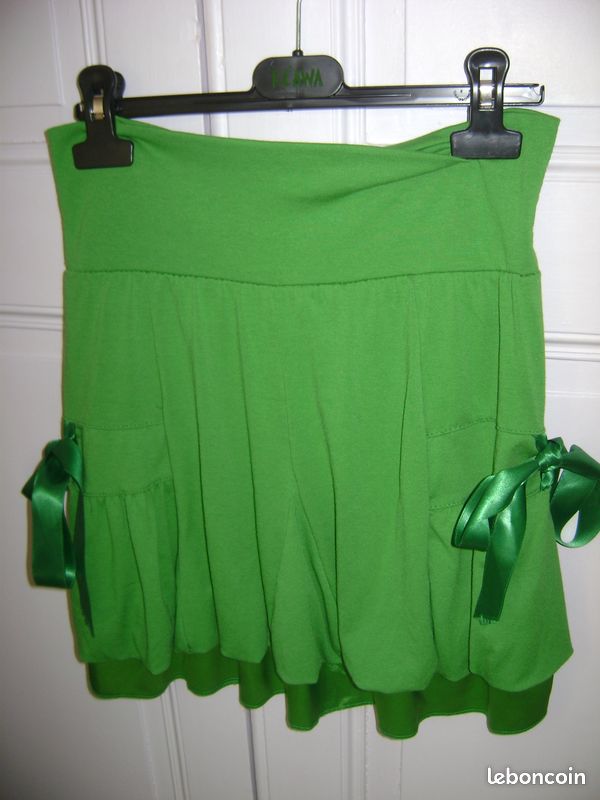 Jupe verte fantaisie (image 1)