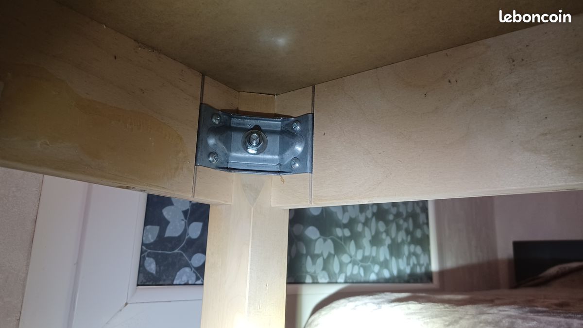Bureau (image 3)