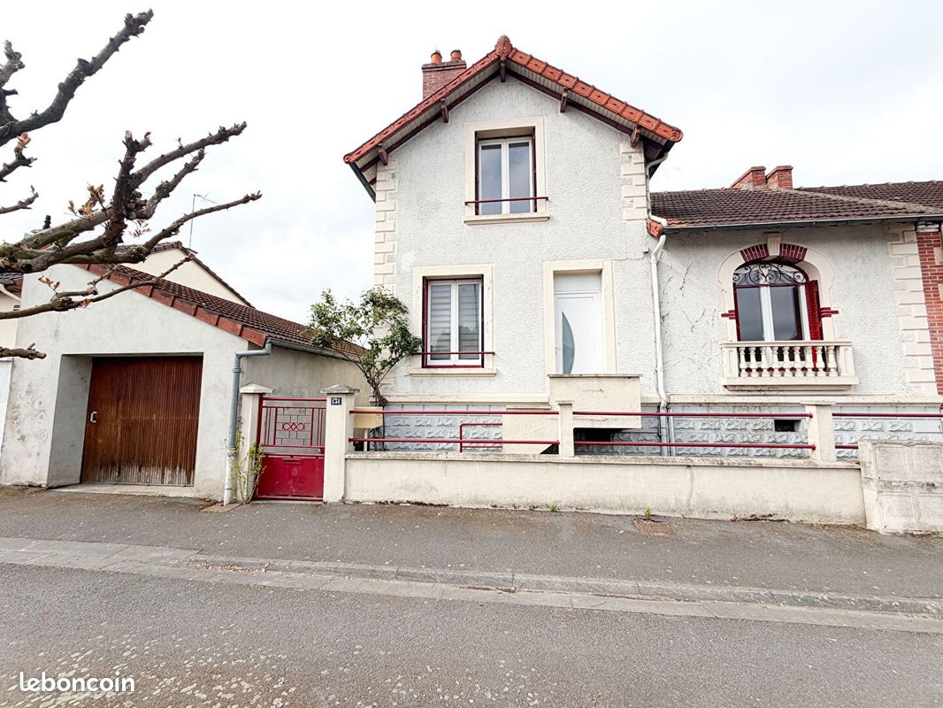 Maison 5 pièces 92 m² · à Montluçon · 92 m² · 155 000 €
