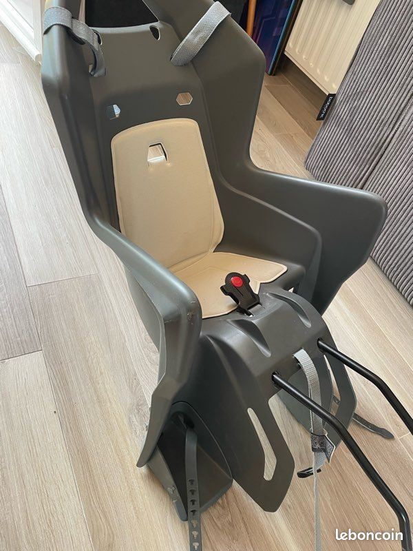 Porte bébé (image 1)