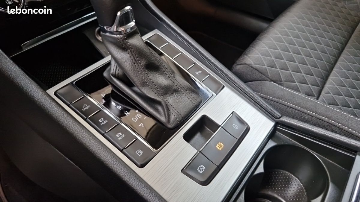Skoda Superb 1.4 TSI PHEV 218ch DSG6 Business (image 33)