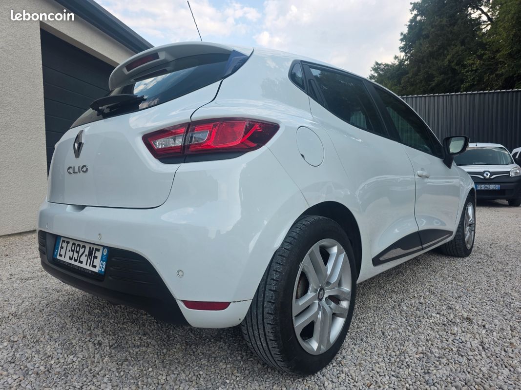 💎renault clio iv 1.5 dci 90 ch business bvm5💎1ere main ⏩️ faible km ⏩️ suivi renault ⏩️sans ad blue⏩️ motorisation tres fiable (image 4)
