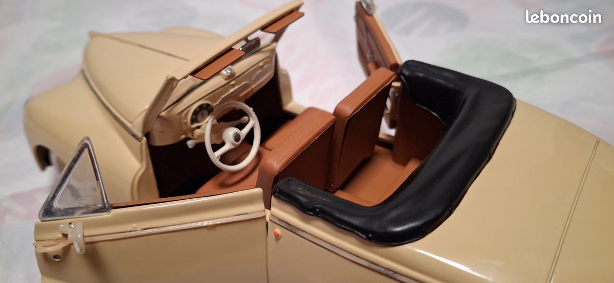 Solido 1/18 - Peugeot 203 Cabriolet 1954 - Miniature Sans Boîte (A8)