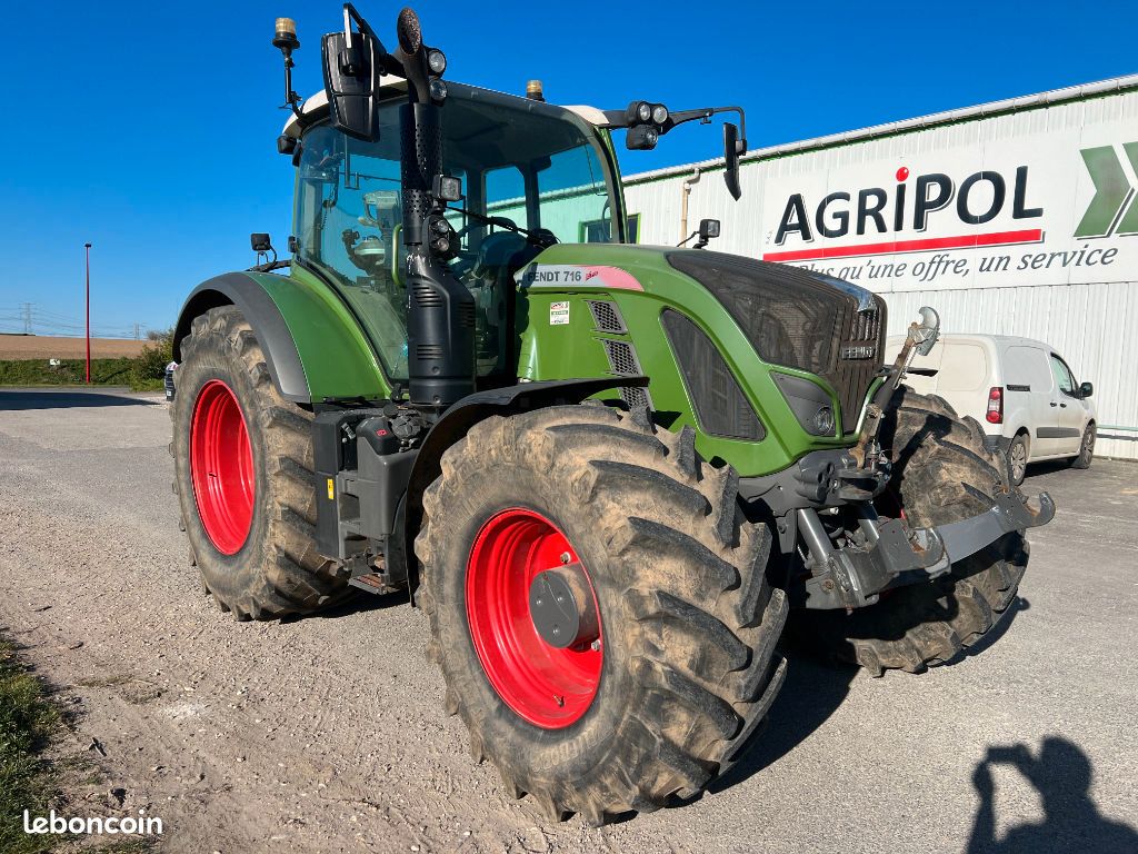 fendt-716-vario-power-tracteurs