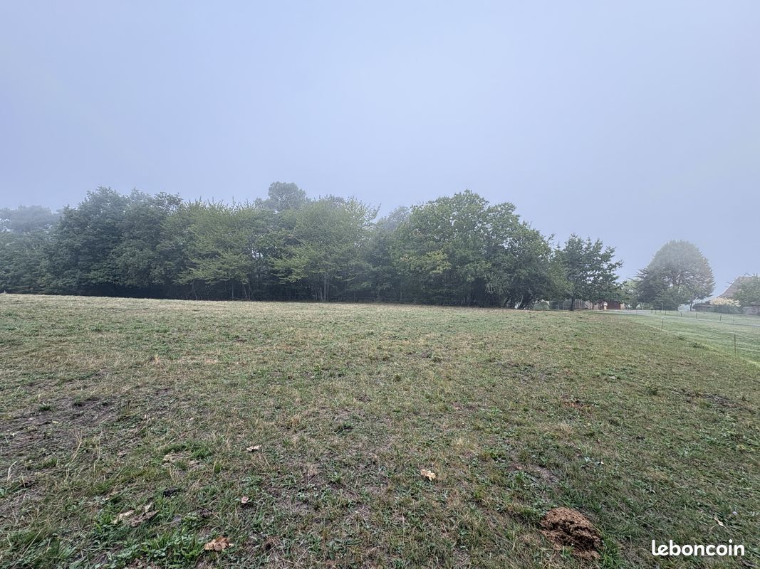 Terrain 1360 m² · à Orliac · 1 360 m² · 15 640 €