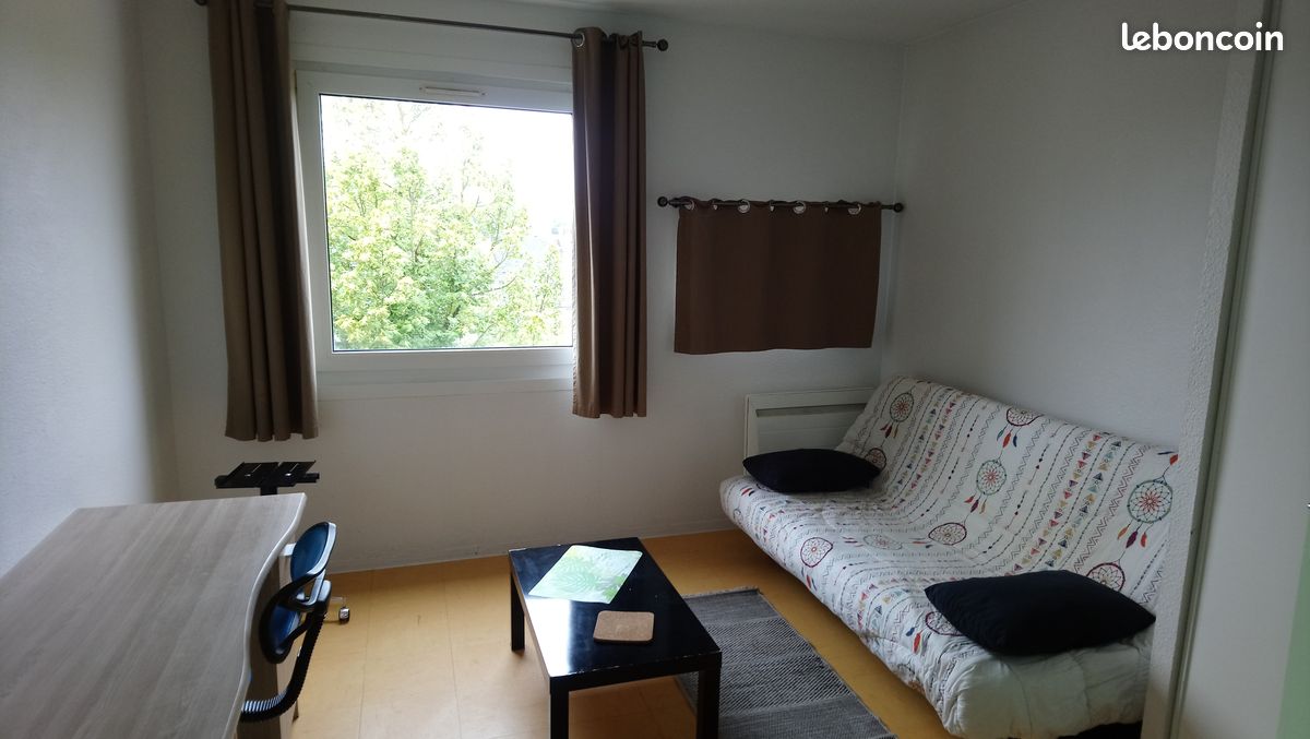 Appartement 1 pièce 17 m² · à Blois · 17 m² · 390 €