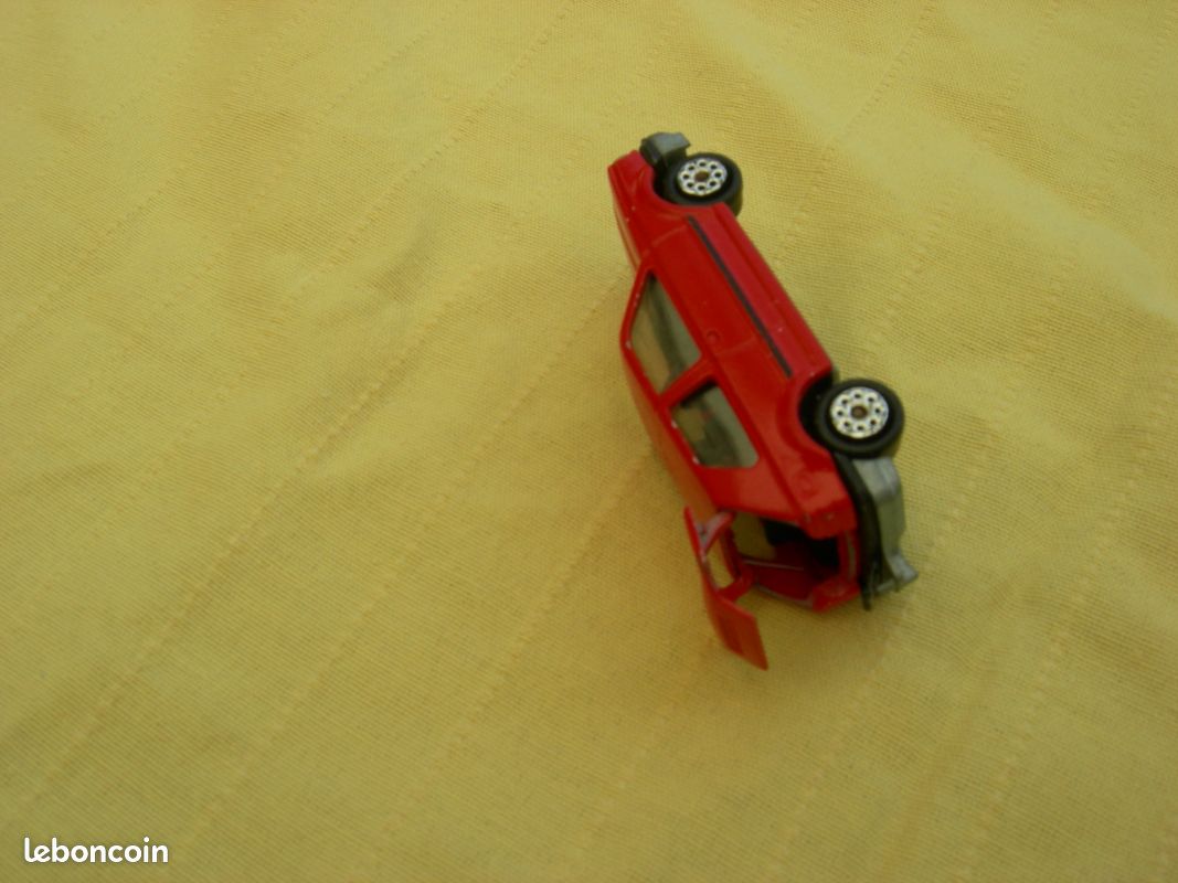 Voiture Golf Volkswagen majorette N°254 miniature (image 3)
