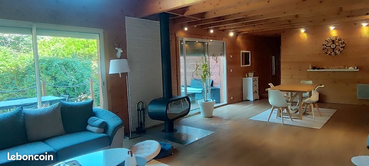 Maison 9 pièces 276 m² · à Lalinde · 276 m² · 470 000 €