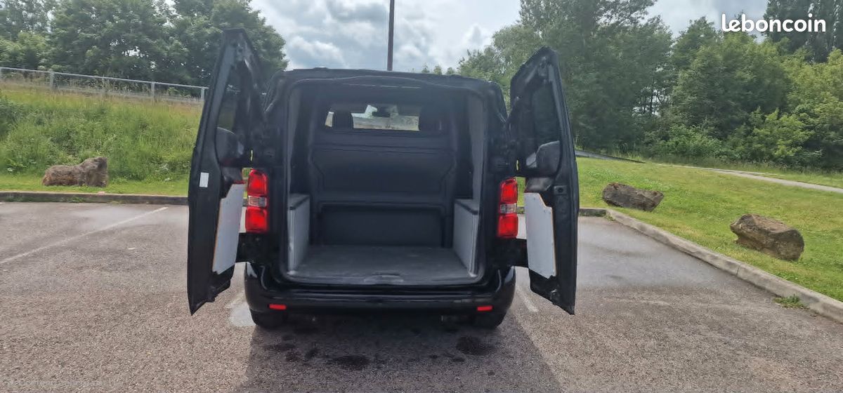 Peugeot Expert III 2.0 BlueHDi 150ch Asphalt Cabine Approfondie 6 places (image 3)