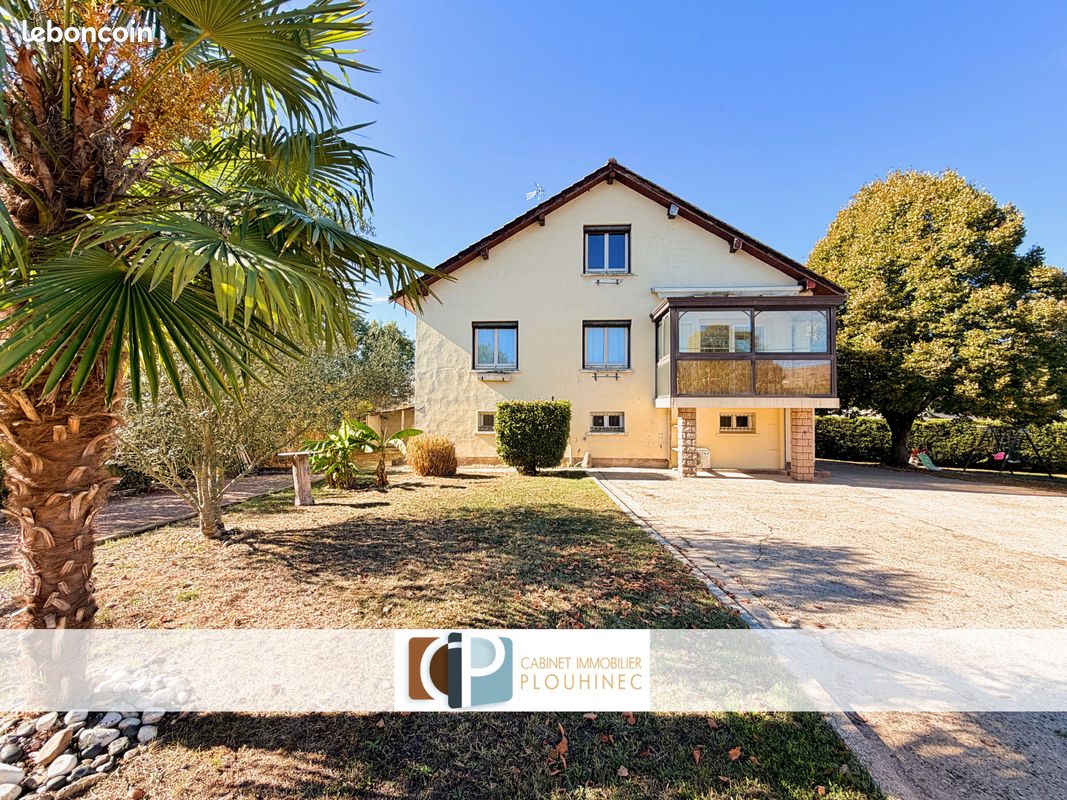 Maison 4 pièces 110 m² · à Manziat · 110 m² · 245 000 €