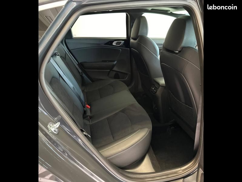 Kia ProCeed 1.5 T-GDi 140ch GT-line Premium DCT7 (image 12)