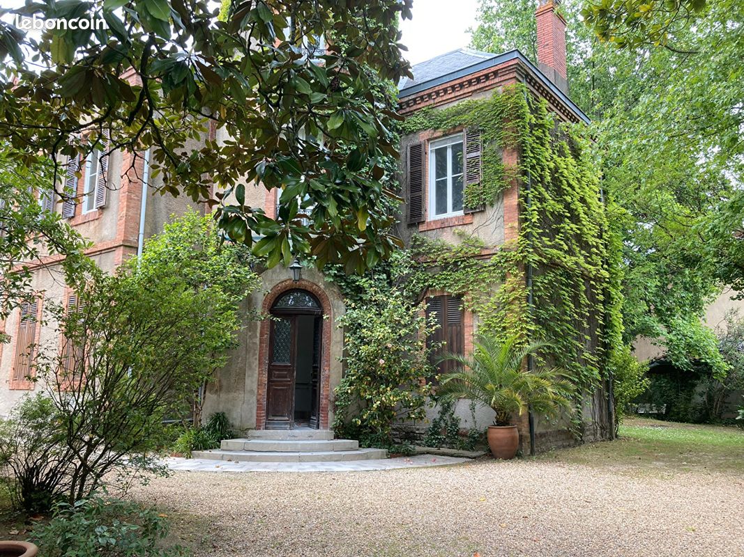 Maison 11 pièces 270 m² · à Saint-Paul-lès-Dax · 270 m² · 445 000 €