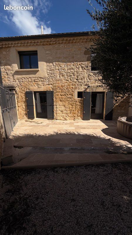 Maison 3 pièces 100 m² · à Uzès · 100 m² · 319 000 €