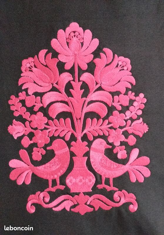 Le sac brodé (image 2)