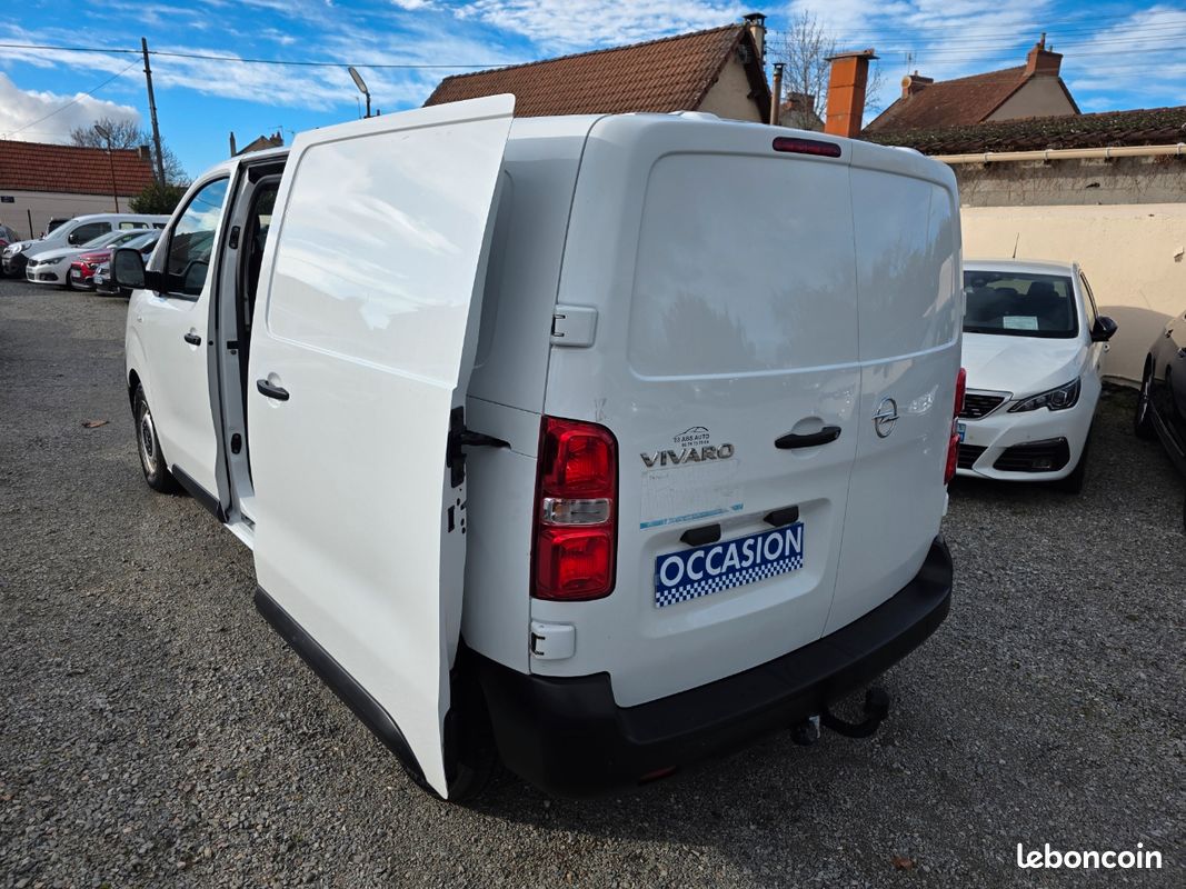 Opel VIVARO 1ERE MAIN 1.5 CDTI 102 CV MOTEUR NEUF TVA RECUPERABLE (image 4)