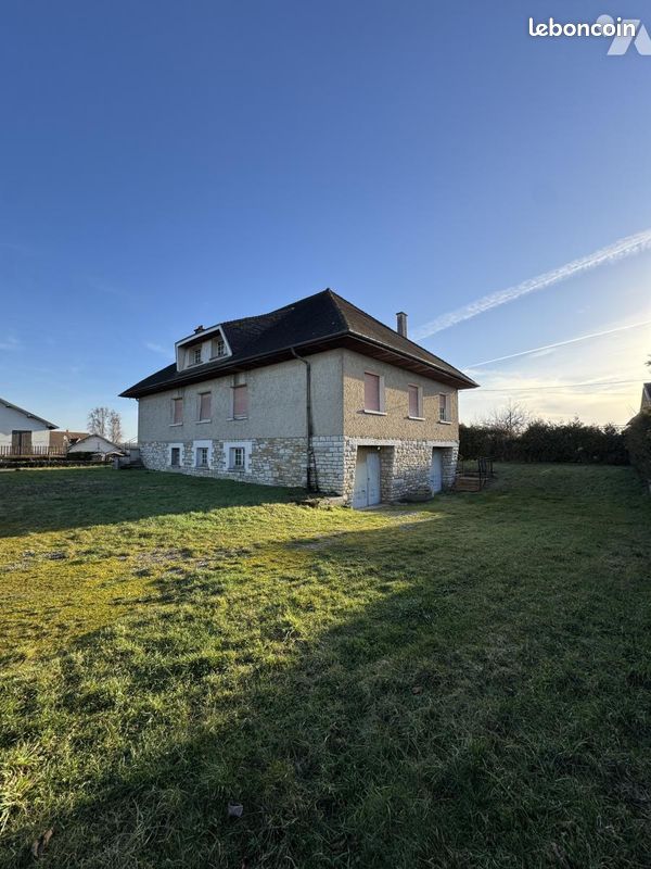 Maison 5 pièces 149 m² · à Chemaudin Et Vaux · 149 m² · 224 000 €