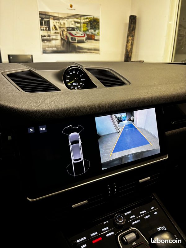 Porsche cayenne e-hybrid 3.0l v6 462ch TOIT OUVRANT / PASM / CAMÉRA 360 / SIÈGES CHAUFFANTS / JANTES 22P (image 10)