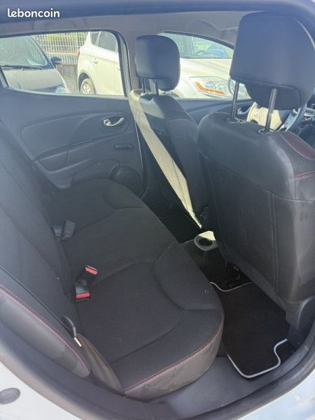 Renault CLIO IV 1.5 DCI 75CH ENERGY LIFE 5P (image 8)