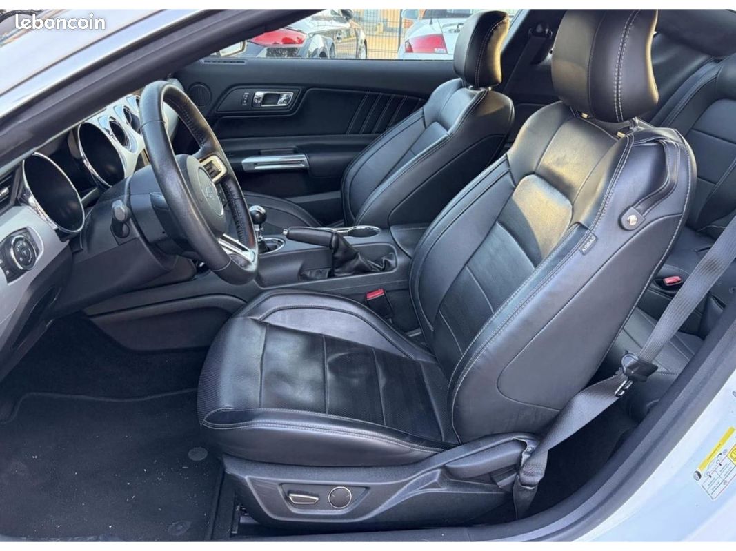 FORD MUSTANG Fastback 2.3 - 317 FASTBACK 2015 COUPE (image 9)
