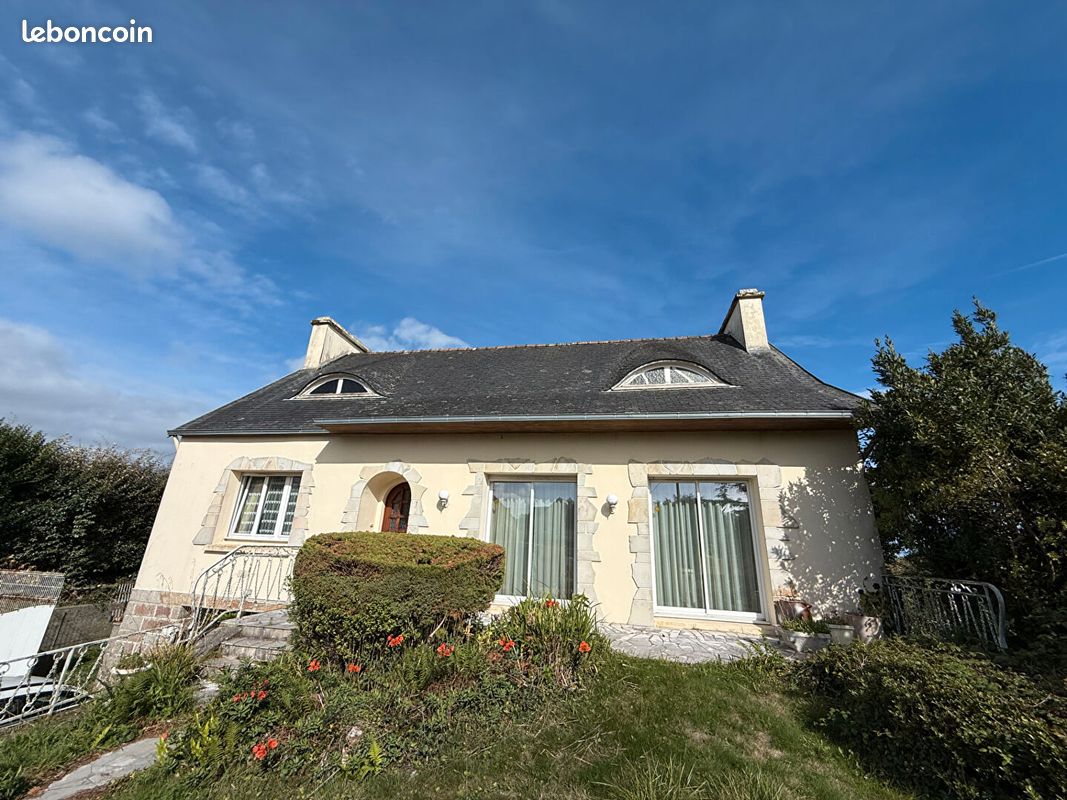 Maison 5 pièces 131 m² · à Guipavas · 131 m² · 365 700 €