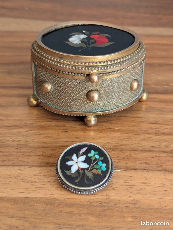 Lot mosaique florentine coffret bronze XIXe broche argent pietra dura (image 4)