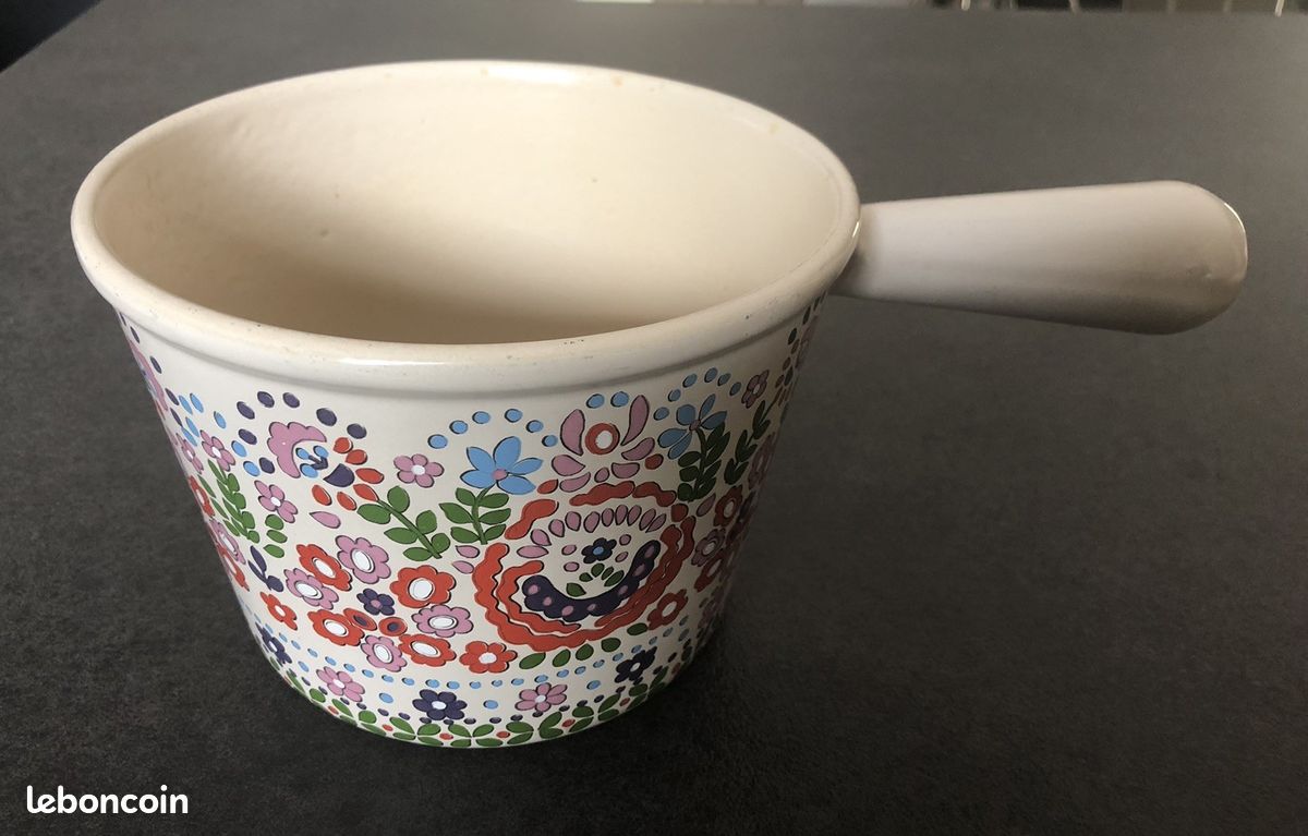 Caquelon à Fondue Le Creuset Vintage – Déco Fleurie Seventies – Occasion