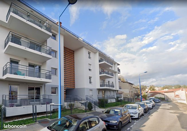 A louer T2 Domaine Montmartin