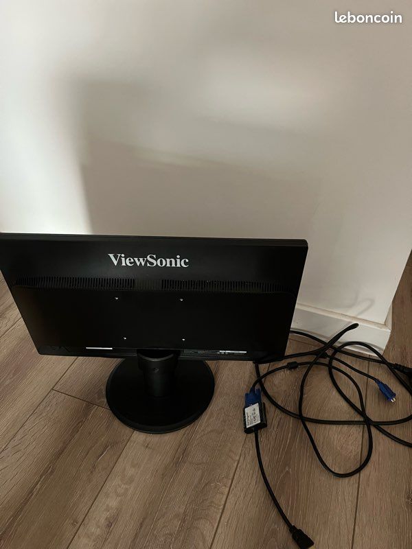 Écran d'ordinateur viewsonic 19 pouces (image 2)