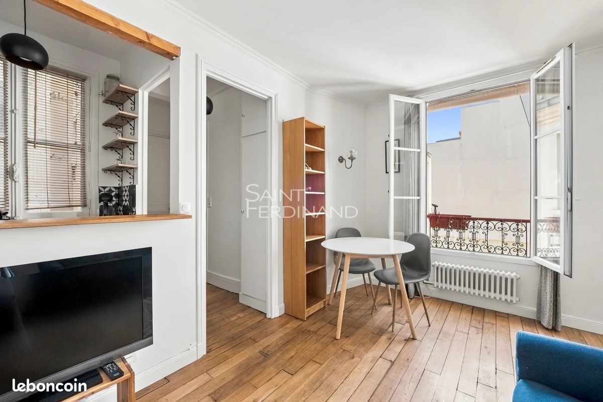 Appartement 2 pièces 28 m² · à Paris · 28 m² · 299 000 €