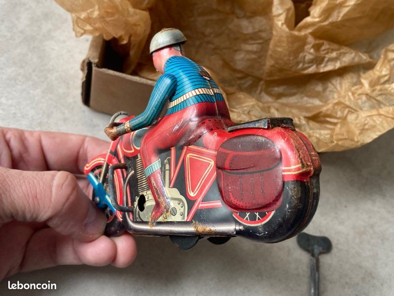 Ancien jouet mécanique tôle acrobate skieur wind-up JAPAN HIRO en boîte 1960