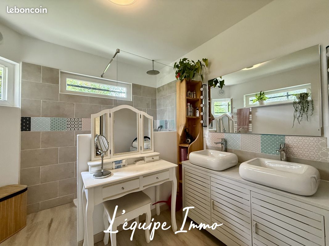Maison 8 pièces 226 m² (image 16)