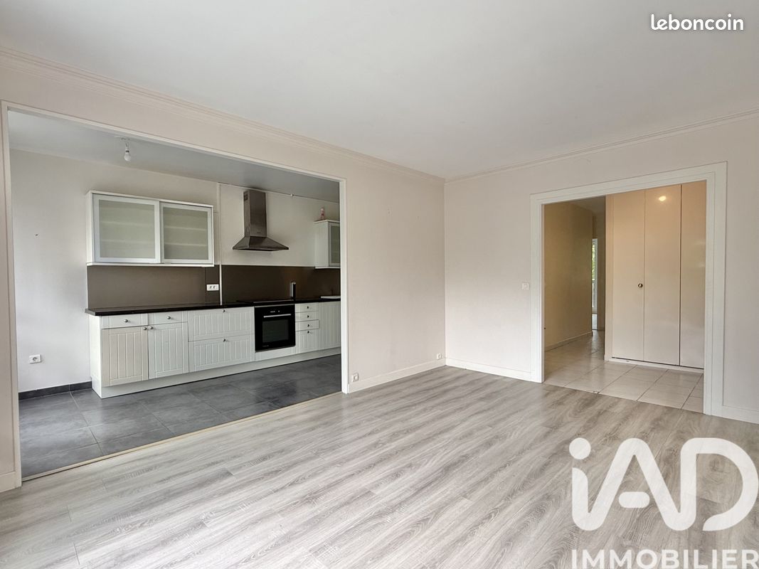 Appartement 4 pièces 82 m² · à Chilly-Mazarin · 82 m² · 237 000 €