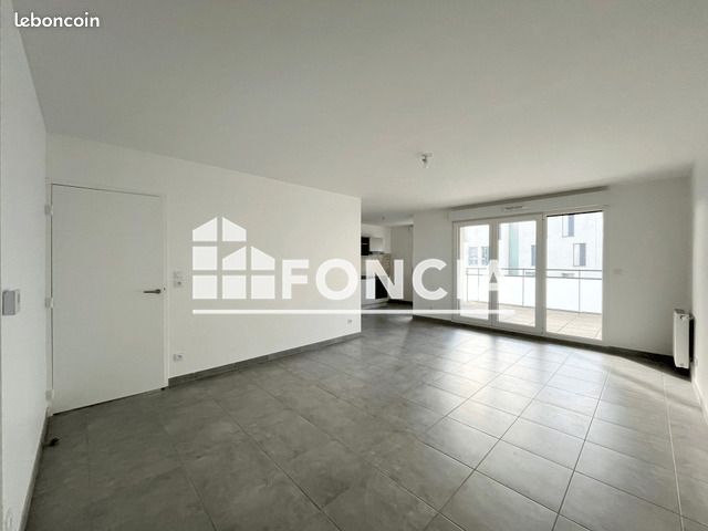 Appartement 4 pièces 85 m² · à Bourg-en-Bresse · 85 m² · 887 €