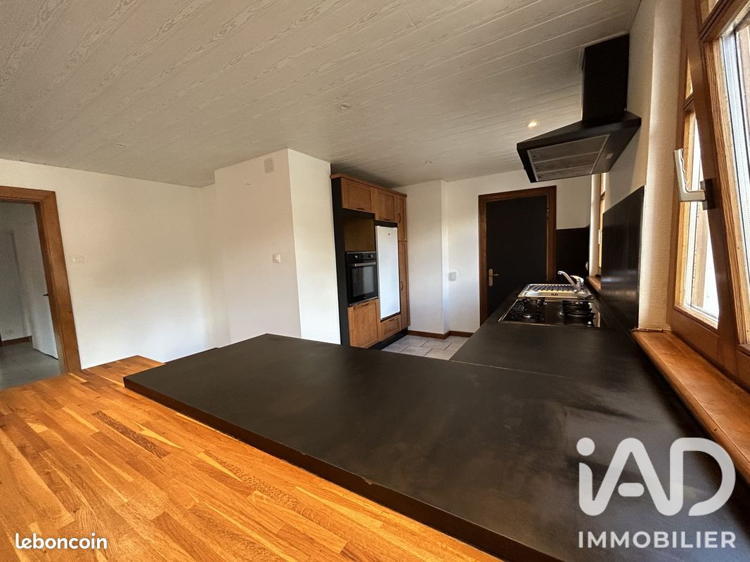 Appartement 5 pièces 146 m² · à Schirmeck · 146 m² · 978 €/mois