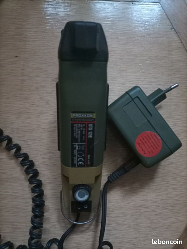 Scie électrique Mantua Pour Modélisme – 12V, Modèle 068156, Neuve Sous Emballage